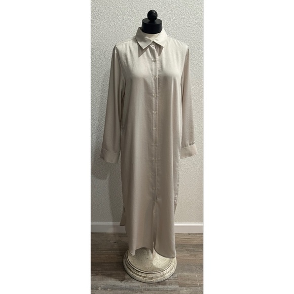 Nordstrom Rack Satin Dress Size Small Ivory Gray  Midi Long Sleeve Button-Down - Picture 2 of 6